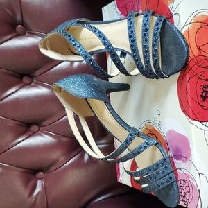 AMELIA GRACE WOMEN'S BLUE SHOES HEELS SIZE 6 NEW